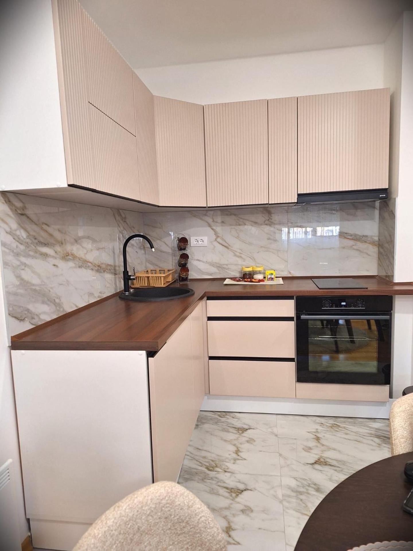 Apartment Victory & Vukasin Lux